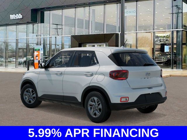 2026 Hyundai Venue SE photo 4