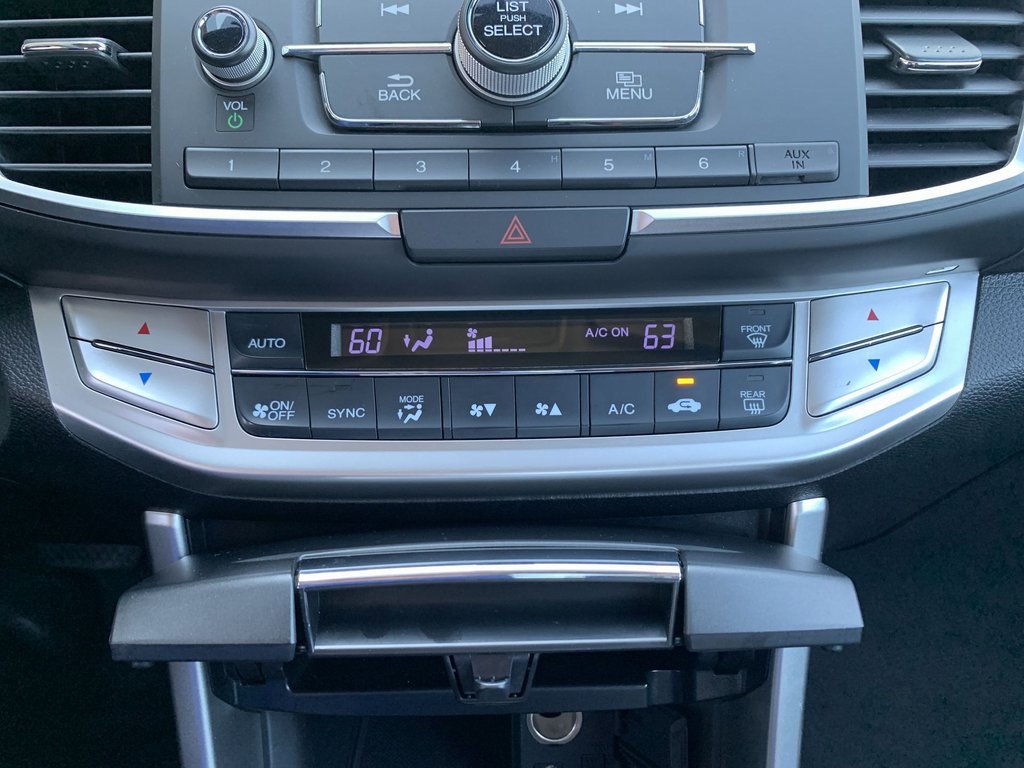 2014 Honda Accord LX photo 11