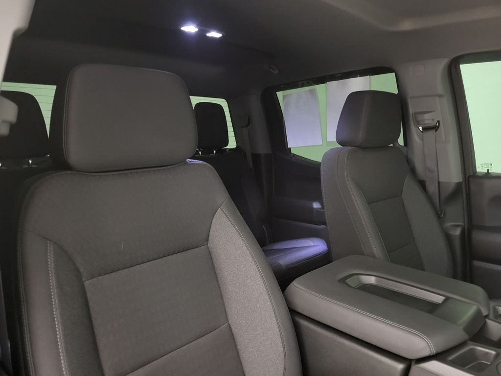 2025 Chevrolet Silverado 1500 Custom Trail Boss photo 30