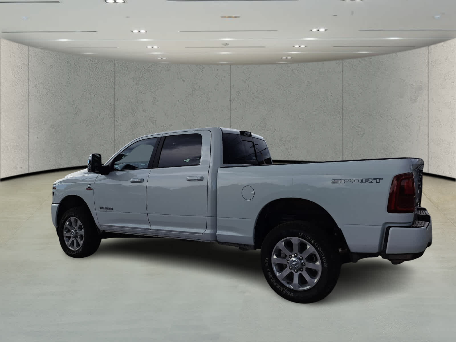 2025 Ram 2500 Laramie photo 4