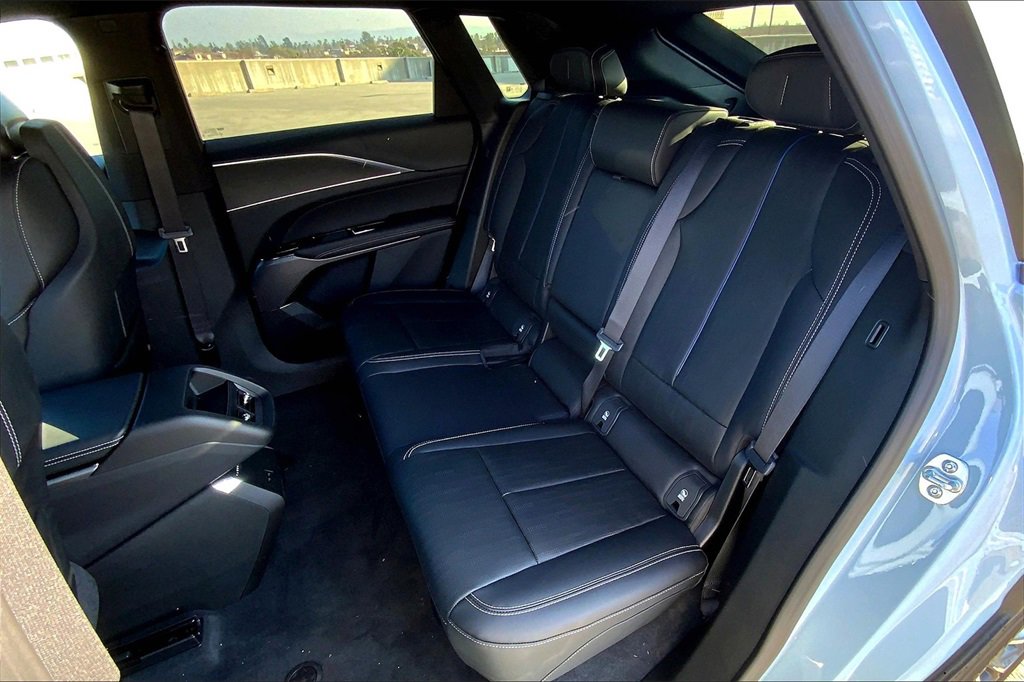 2025 Cadillac Lyriq Sport photo 25