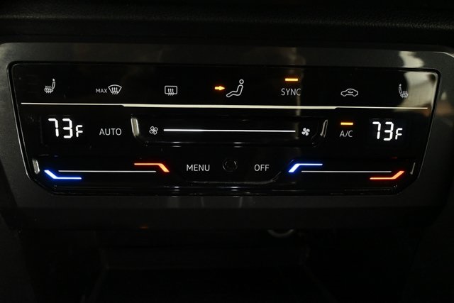 2023 Volkswagen Tiguan SE photo 23