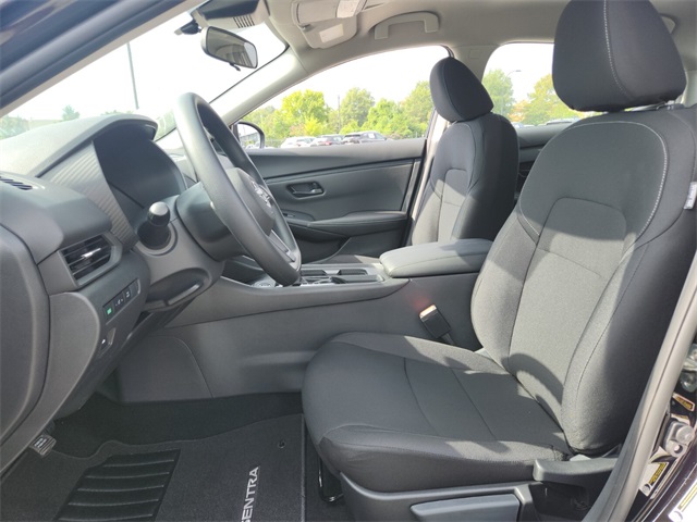 2025 Nissan Sentra S photo 6
