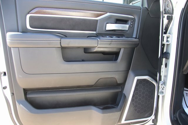 2023 Ram 2500 Laramie photo 15