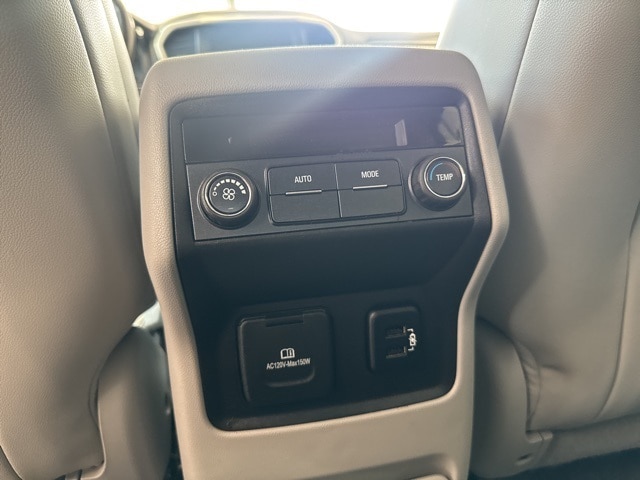 2017 Gmc Acadia SLT photo 14