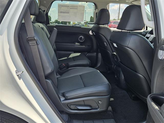2026 Hyundai Palisade Limited photo 14