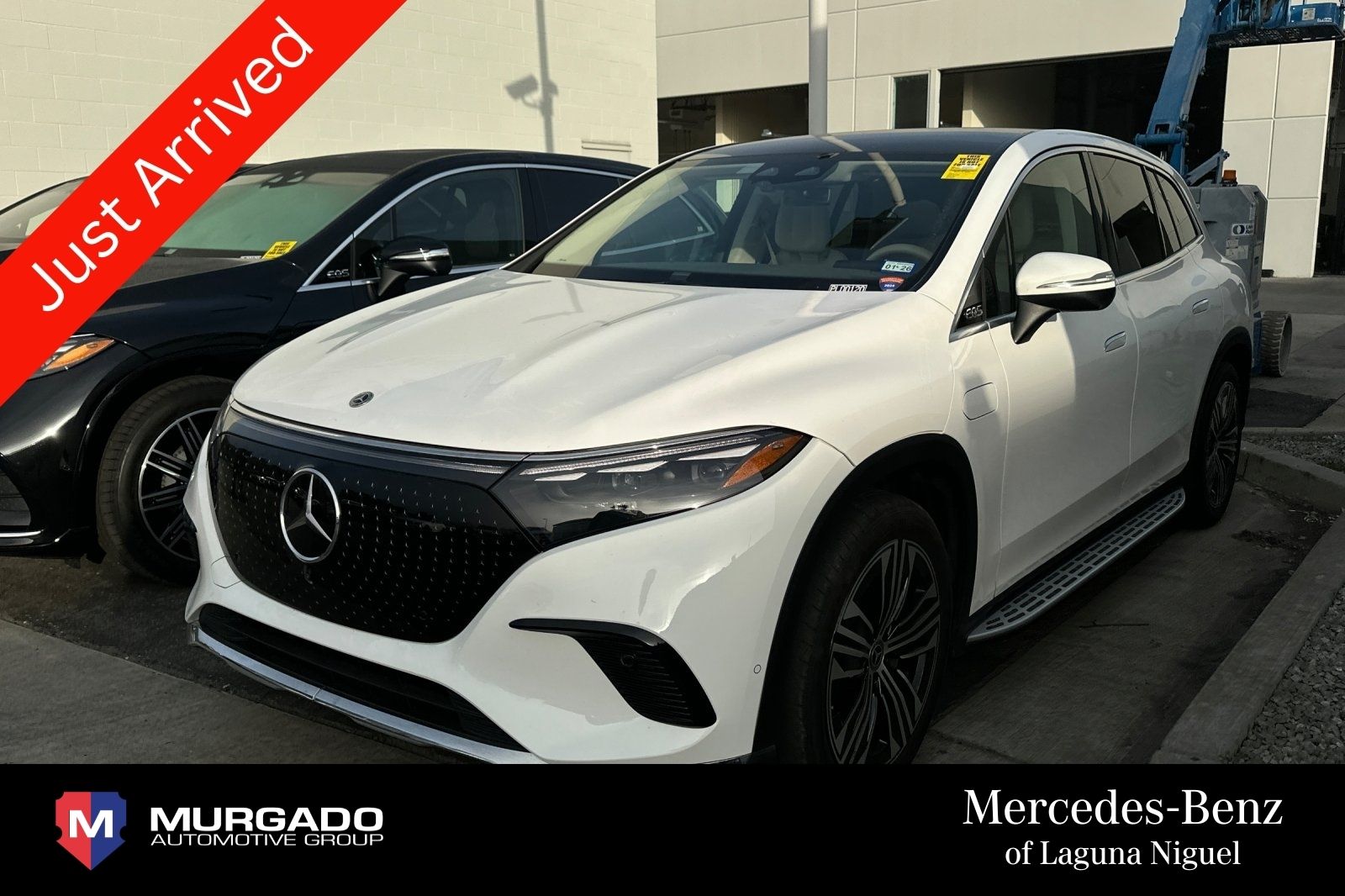 2023 Mercedes-Benz EQS SUV Base's photo