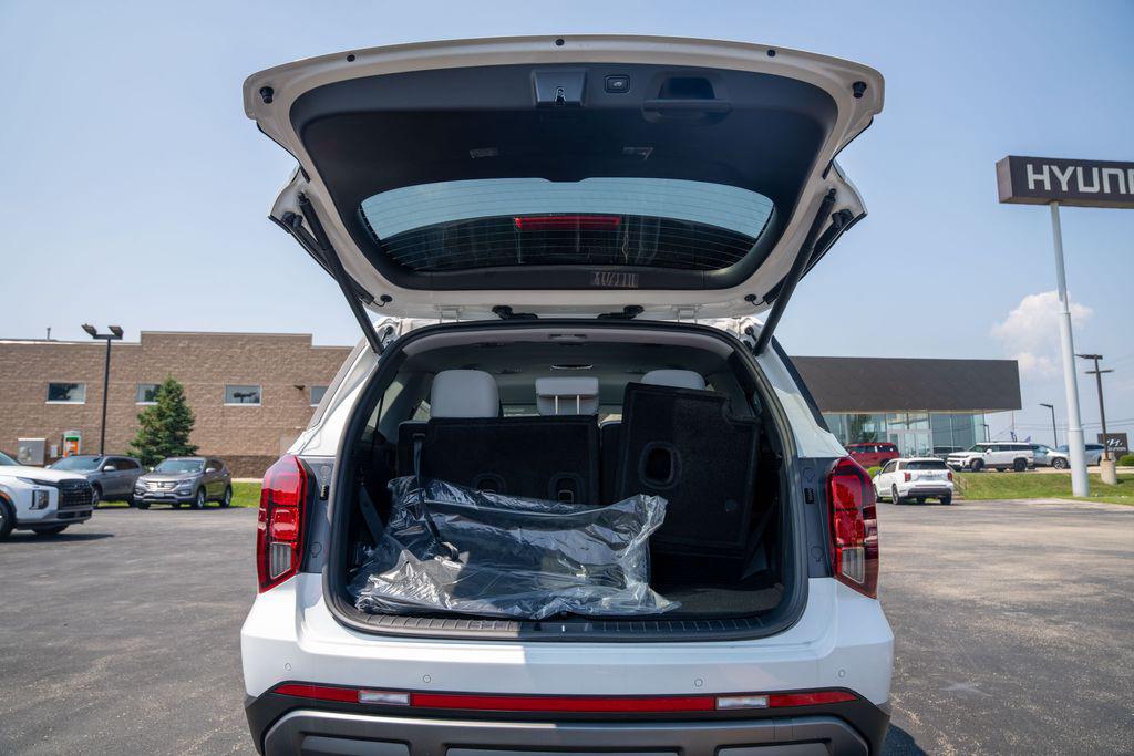 2026 Hyundai Palisade SEL photo 10