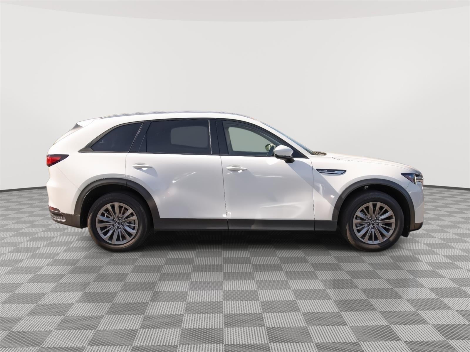 2025 Mazda CX-90 Preferred photo 24