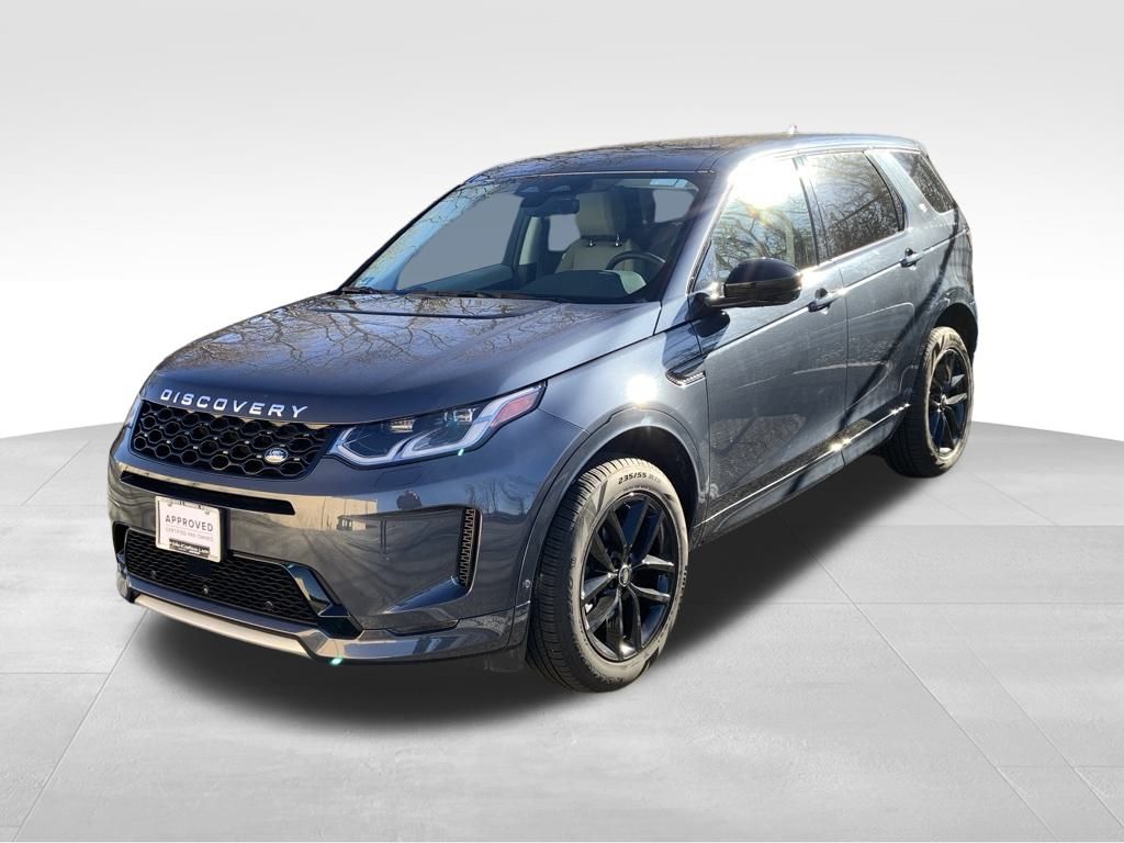 2025 Land Rover Discovery Sport S's photo