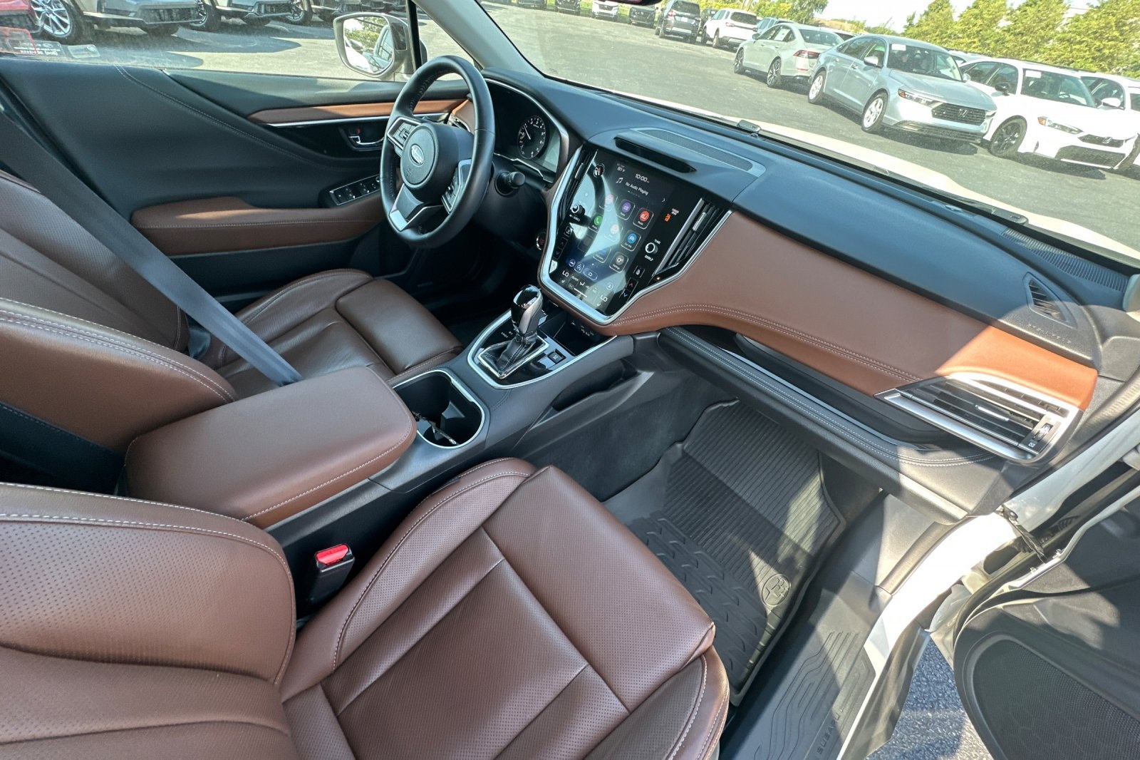 2022 Subaru Outback Touring photo 19