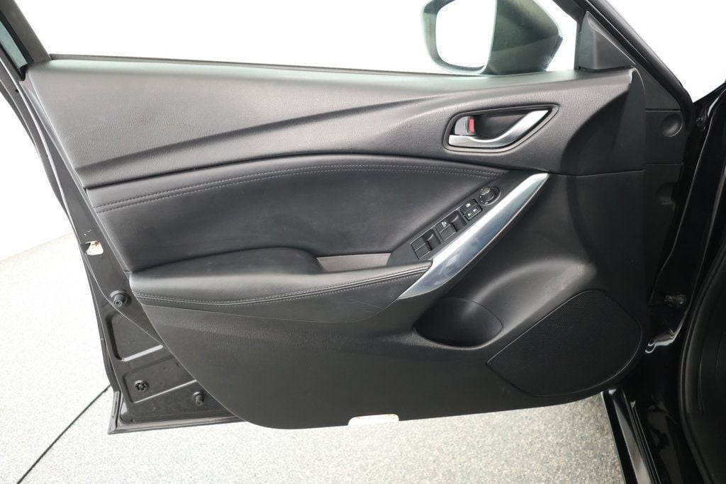 2014 Mazda Mazda6 Touring photo 8
