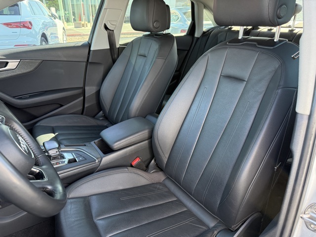 2019 Audi A4 2.0T Premium photo 11