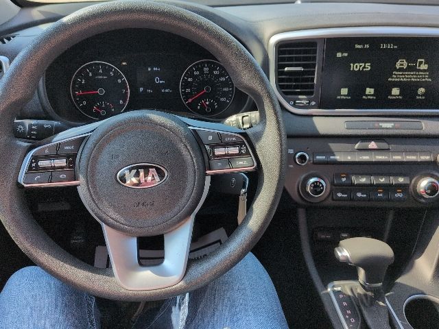 2022 Kia Sportage LX photo 9