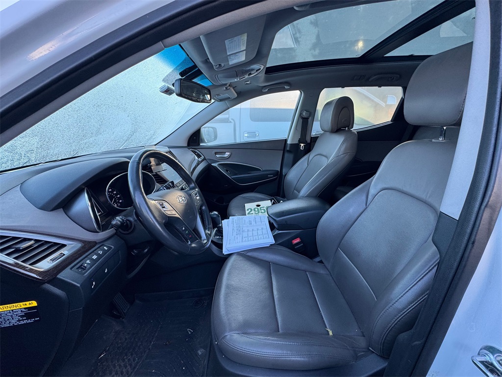 2017 Hyundai Santa Fe Sport 2.0T Ultimate photo 3