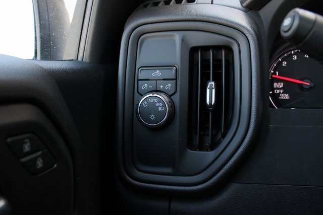 2024 Chevrolet Silverado 1500 photo 16