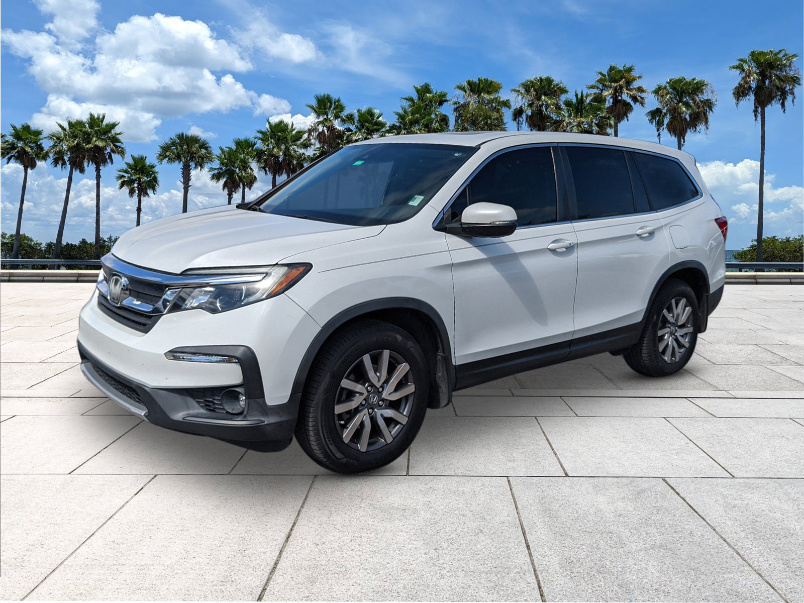 2020 Honda Pilot EX-L photo 4