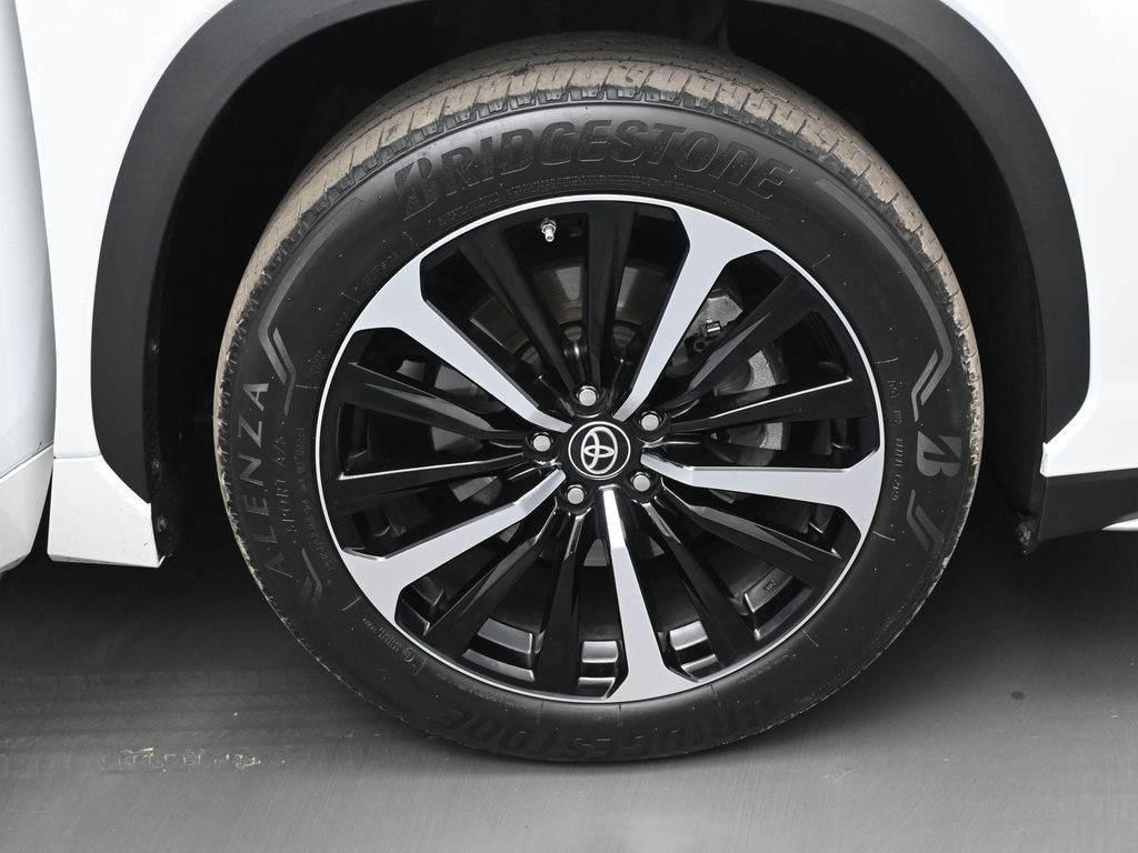 2022 Toyota Highlander XSE photo 36