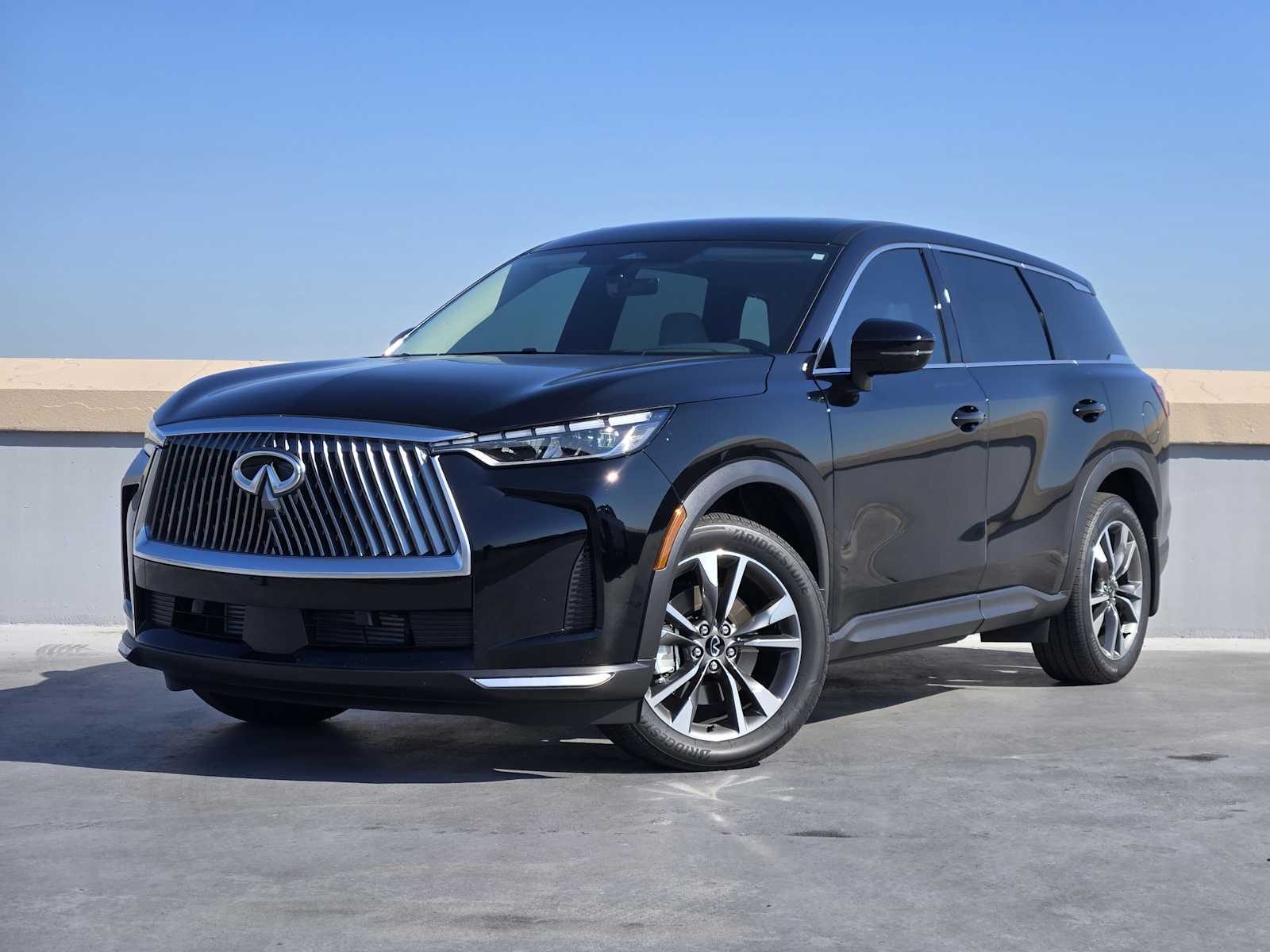 2026 INFINITI QX60 PURE's photo