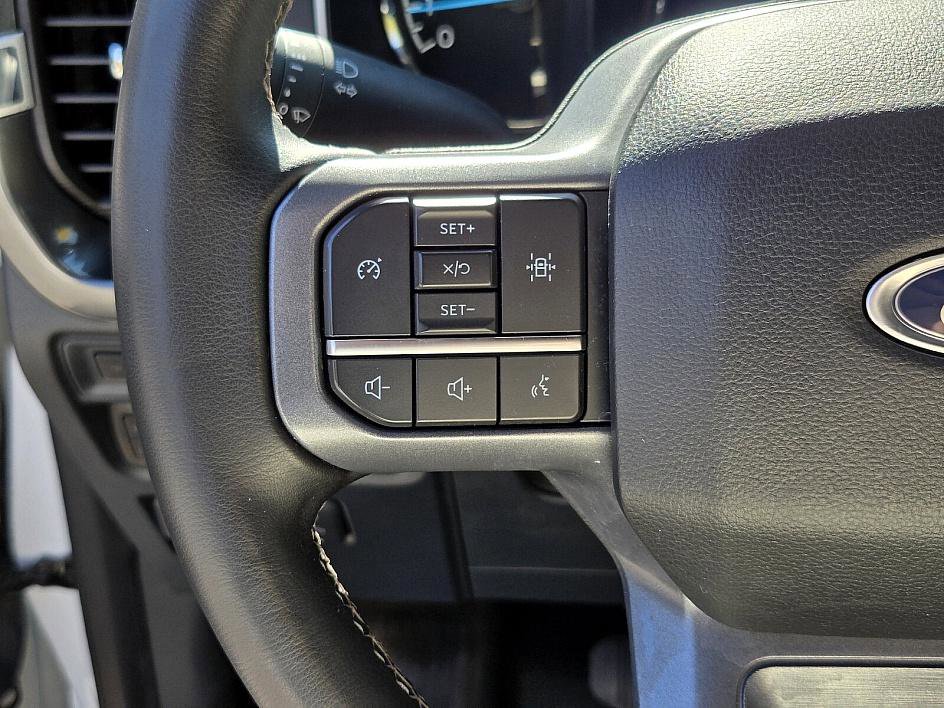 2023 Ford F-150 XLT photo 26