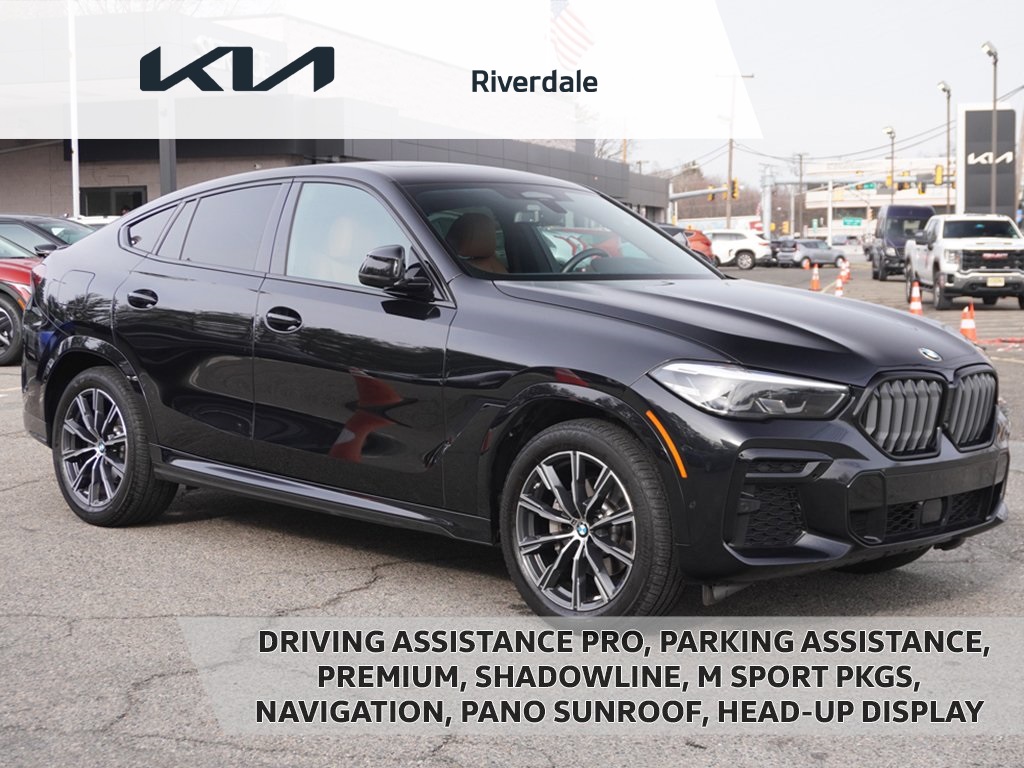 2023 BMW X6 40i's photo