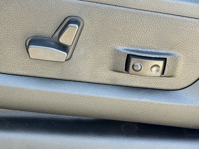 2026 Ram 2500 Big Horn photo 10