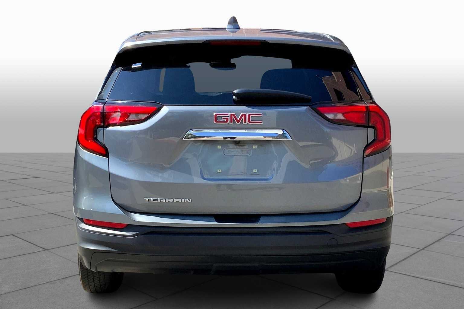2020 Gmc Terrain SLE photo 3