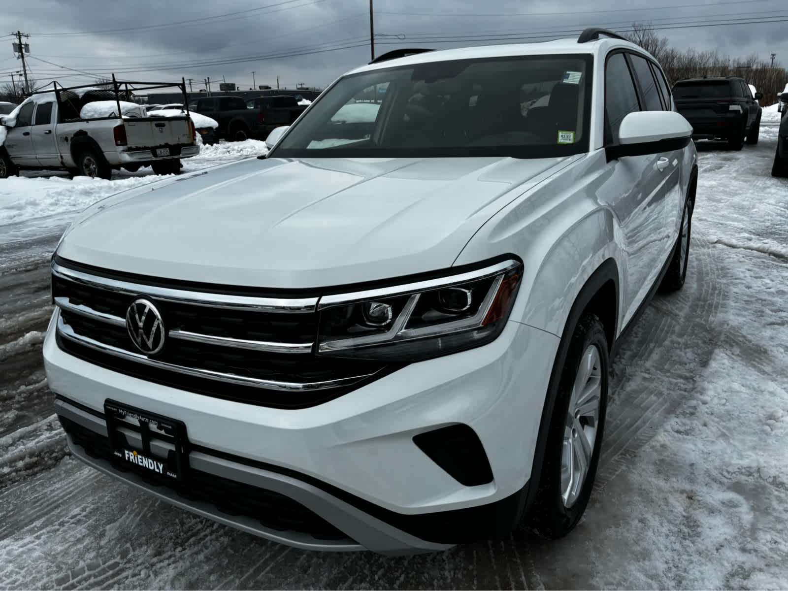 2023 Volkswagen Atlas SE w/Tech's photo