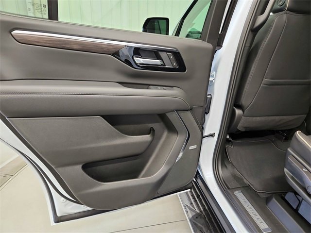 2026 Chevrolet Tahoe Premier photo 30