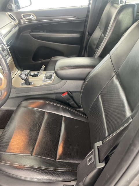 2015 Jeep Grand Cherokee Limited photo 18