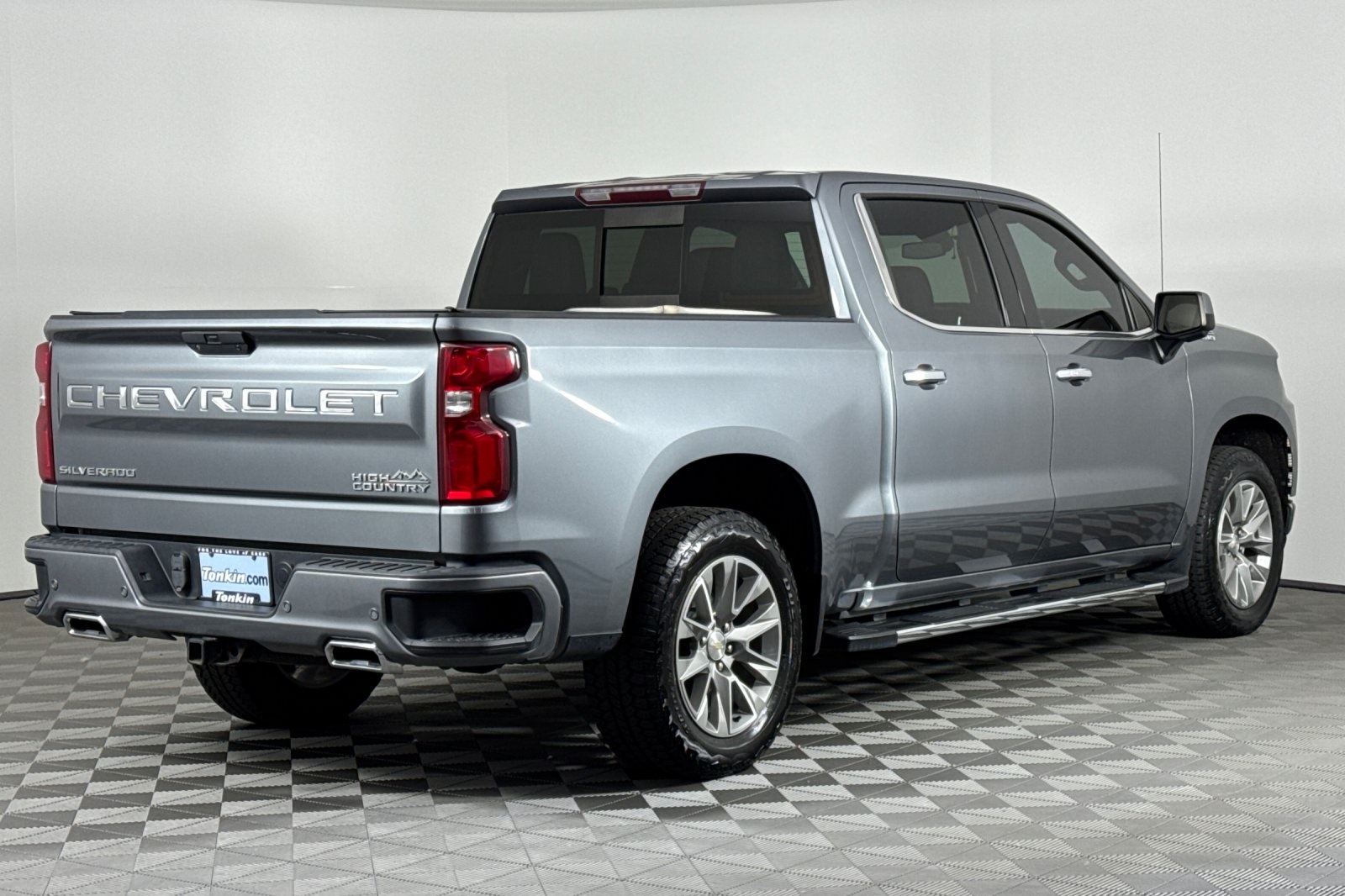 2021 Chevrolet Silverado 1500 High Country photo 4