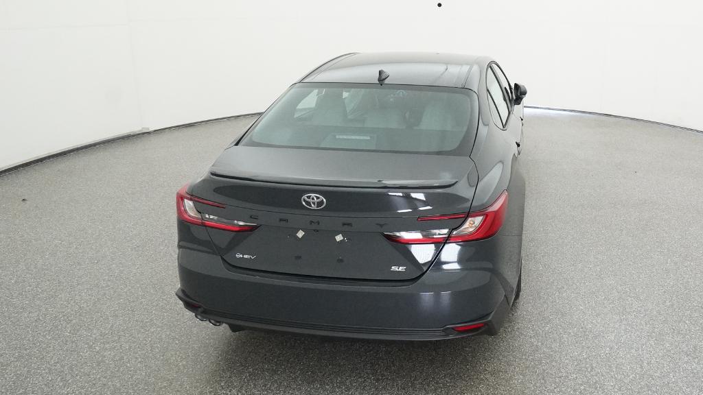 2026 Toyota Camry SE photo 18