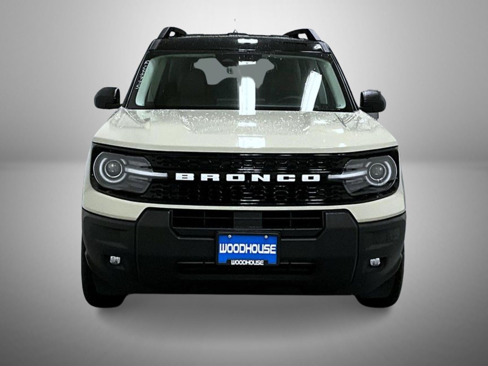 2025 Ford Bronco Sport Outer Banks photo 2
