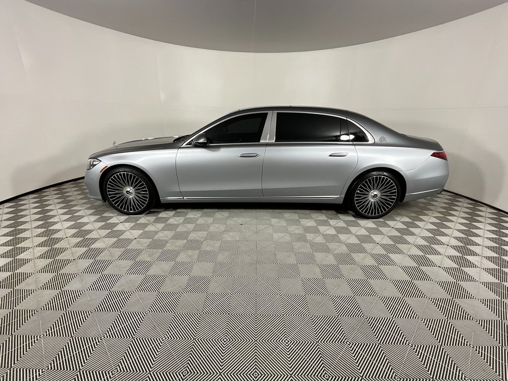 2024 Mercedes Benz S Maybach 580 4MATIC photo 2