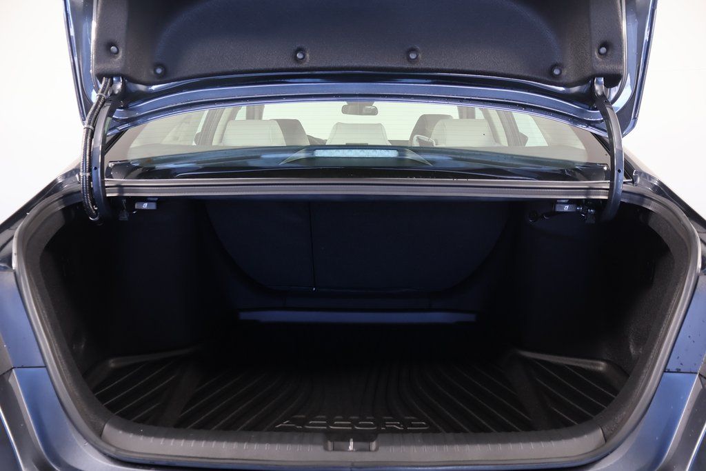 2025 Honda Accord 1.5T SE photo 8