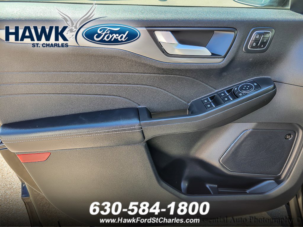 2023 FORD ESCAPE - Image 18