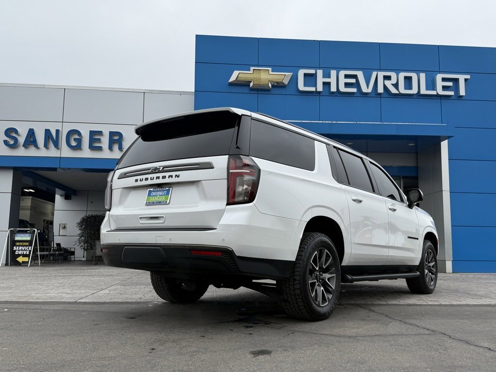 2022 Chevrolet Suburban Z71 photo 4