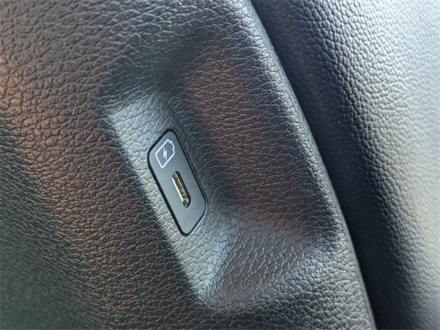 2023 Kia Sportage EX photo 13