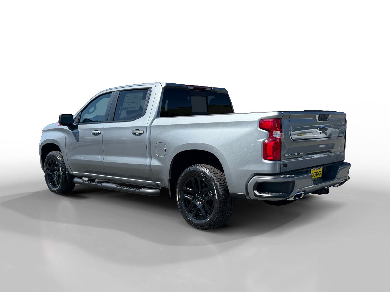 2025 Chevrolet Silverado 1500 RST photo 3
