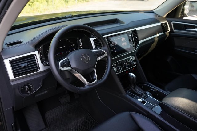 2022 Volkswagen Atlas SE Technology photo 14