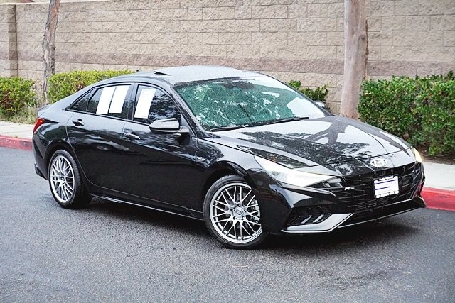 2023 Hyundai Elantra N Line photo 2