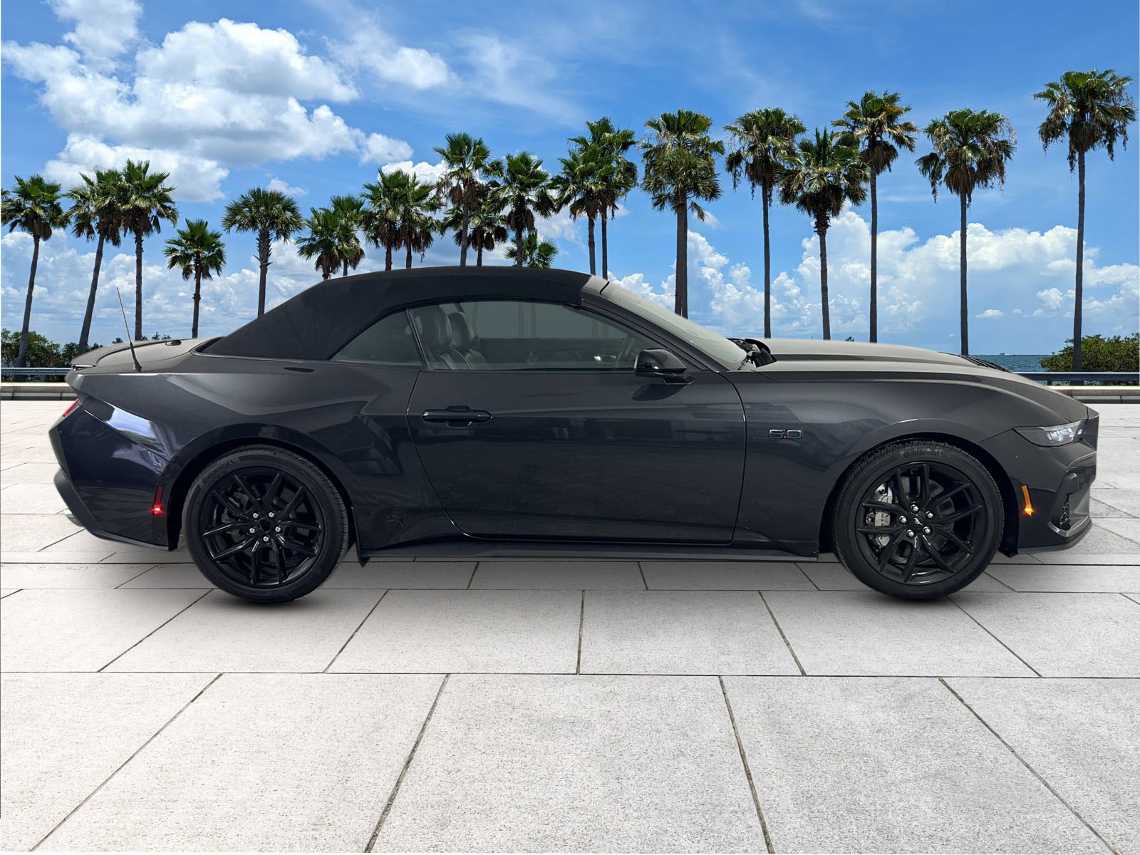 2024 Ford Mustang GT Premium photo 11