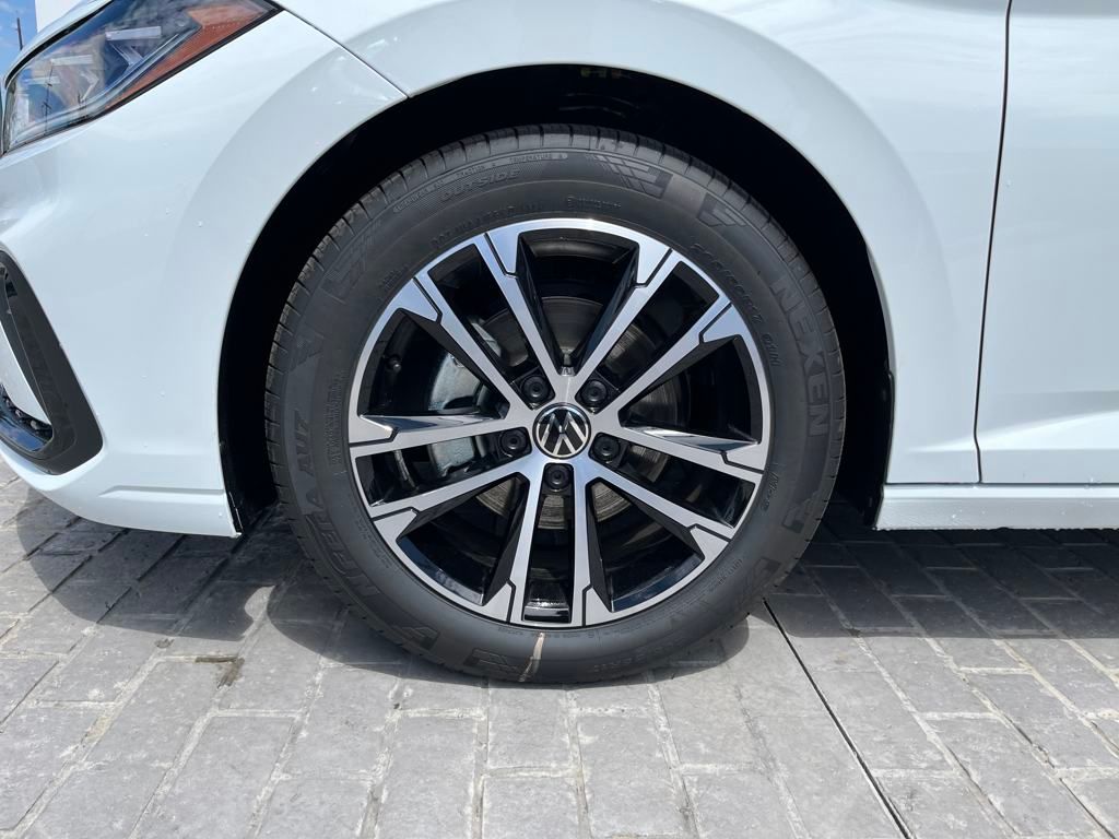 2025 Volkswagen Jetta 1.5T Sport photo 25