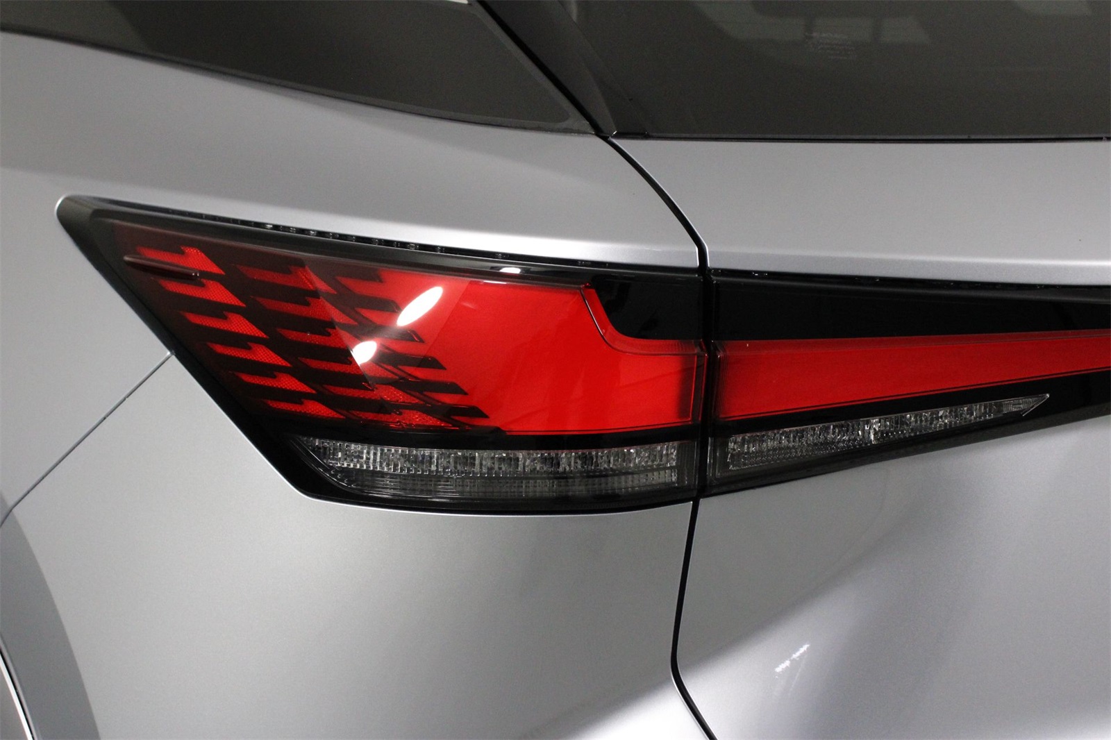 2024 Lexus RX 350 Premium photo 16
