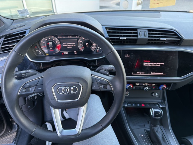 2024 Audi Q3 S line Premium Plus photo 6