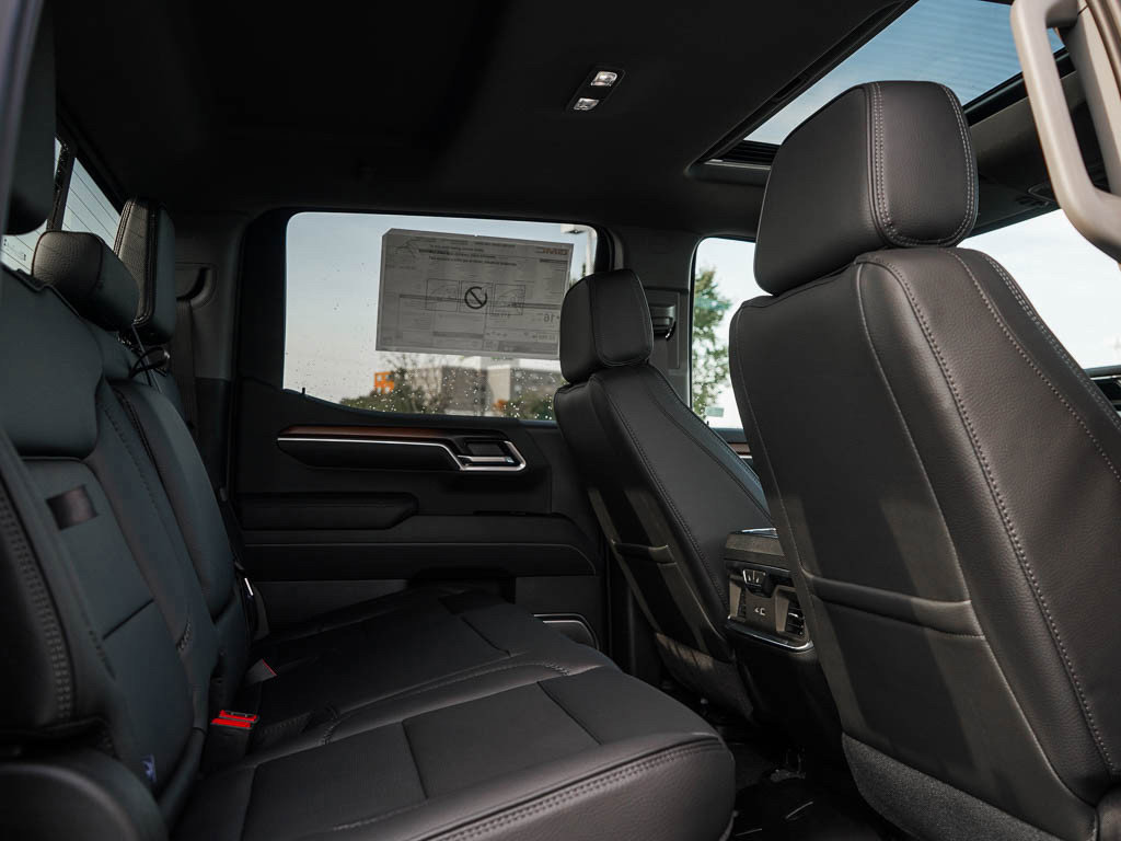 2026 Gmc Sierra Denali photo 9