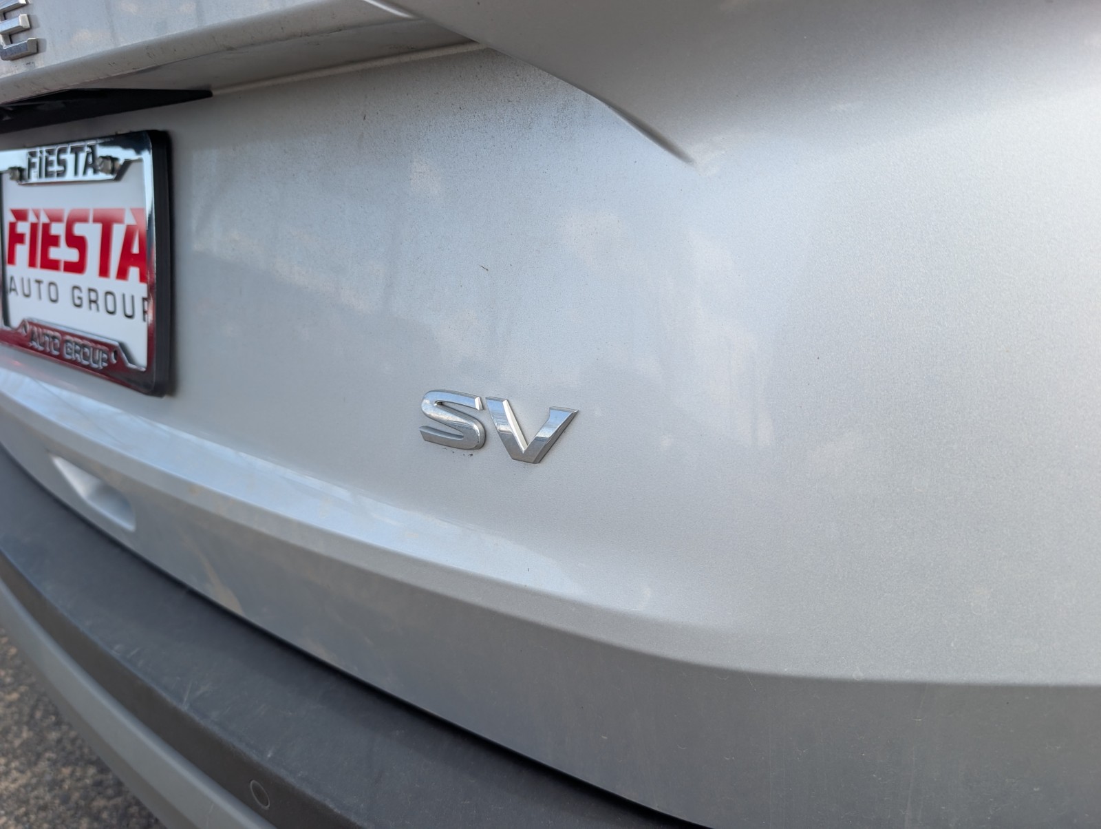 Used 2023 SILVER Nissan SV image 32