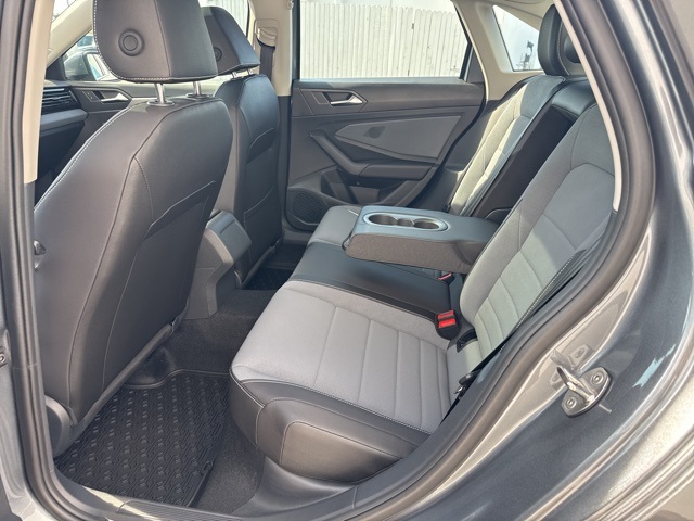 2025 Volkswagen Jetta 1.5T SE photo 12