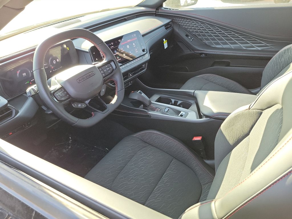 2025 Dodge Charger R/T photo 2
