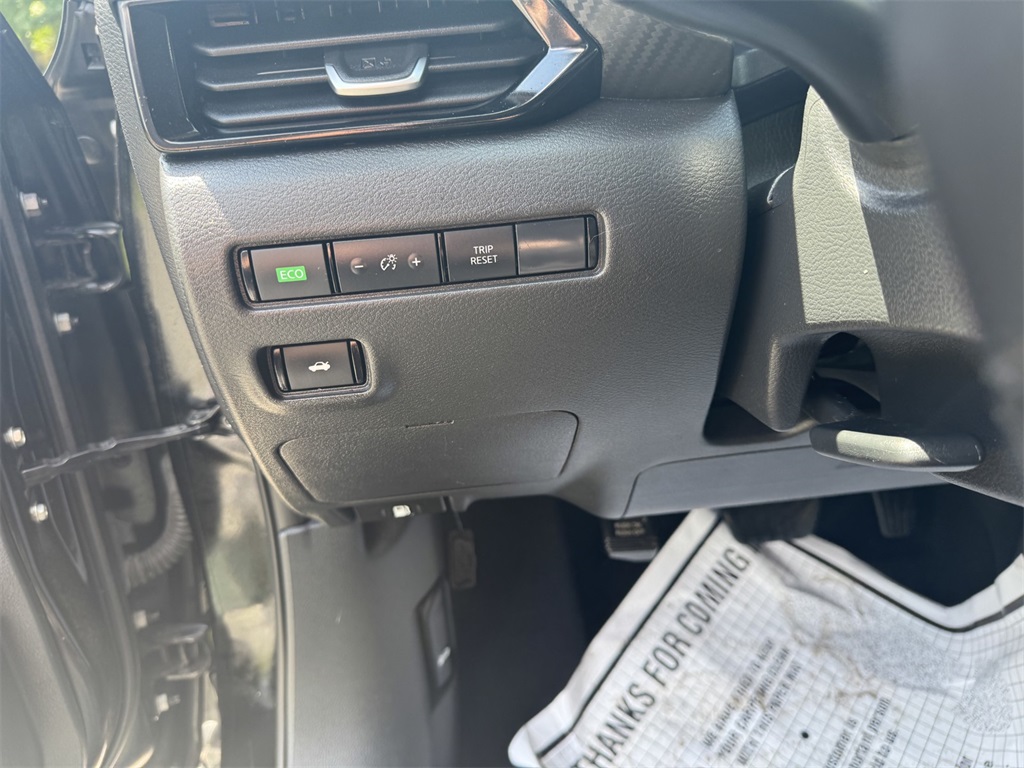 2022 Nissan Sentra SV photo 18